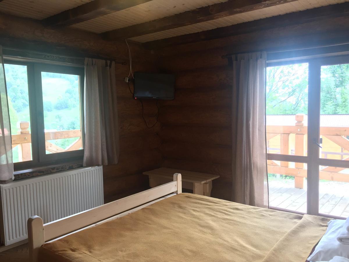 Roksolana Otel Izki Dış mekan fotoğraf