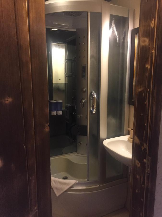 Roksolana Otel Izki Dış mekan fotoğraf